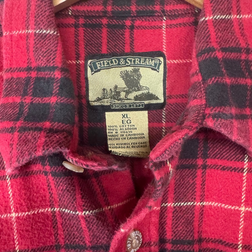 Field & Stream Mens XL Red Black Plaid Flannel Button Shirt Heavyweight Cotton - Picture 3 of 5
